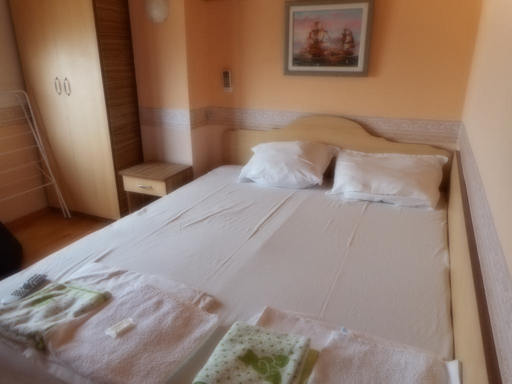 Guest Rooms Ribarska Hizha Shabla Camera foto